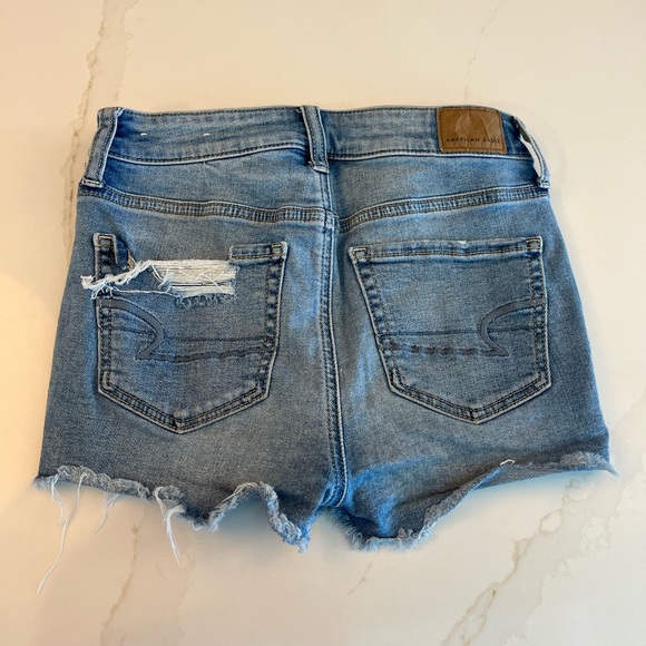 American Eagle Denim Short with Floral Pockets - Picture 4 of 7